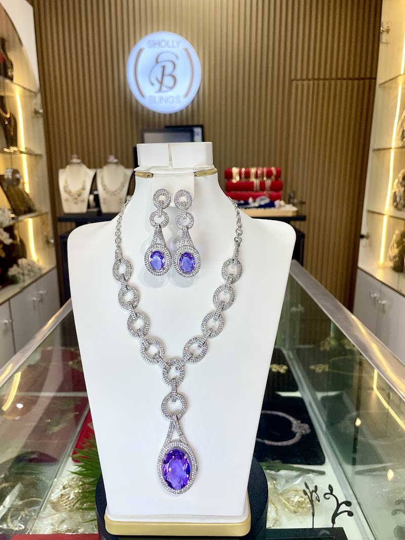 Empress Peacock Tahitian Pearl Pendant